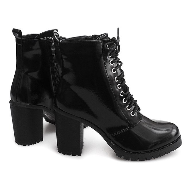 Lacquered Boots On High Heel 17140 Black 1
