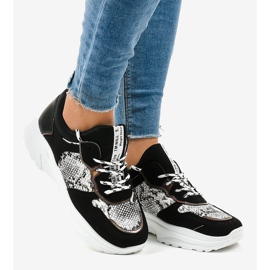 Black YL-8 snake-style sneakers 2