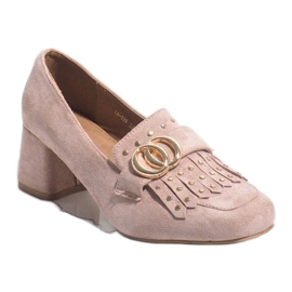 Pink suede pumps on the LB-339 post 1