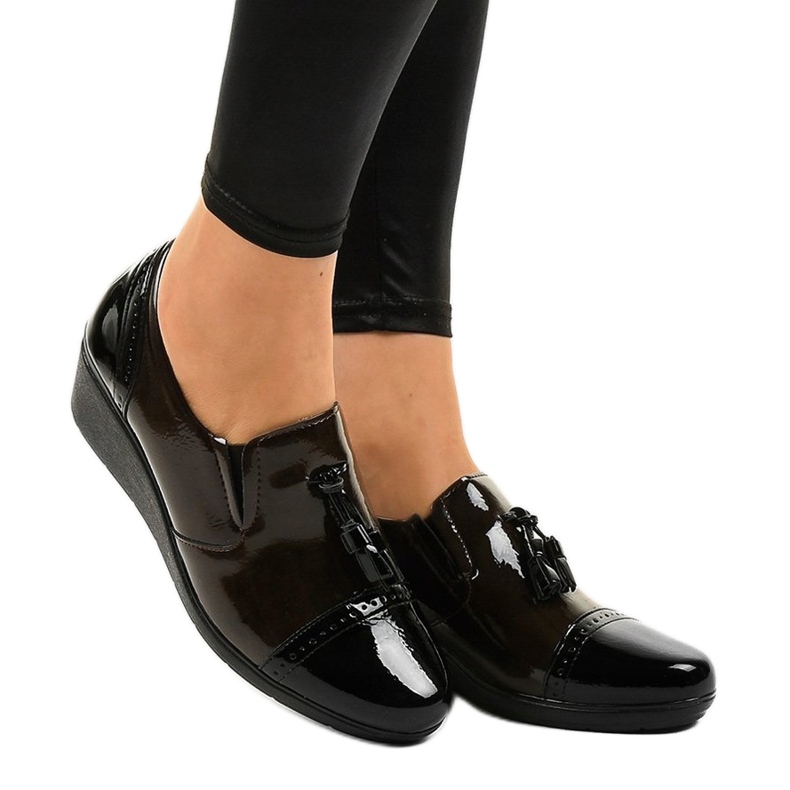 Black wedge shoes 7-9022 1