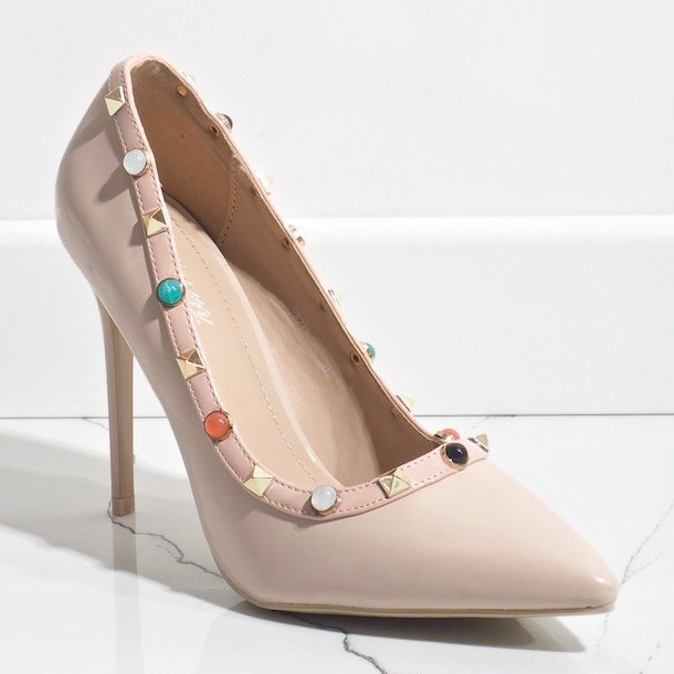 Beige lacquered heels with studs 98273-114 1