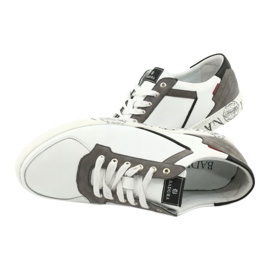 Leather sports shoes Badura 3361 white black grey 2