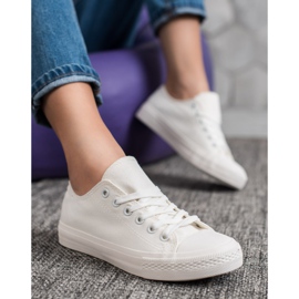Fashion Classic Sneakers white 1 Fashion Classic Sneakers white 1
