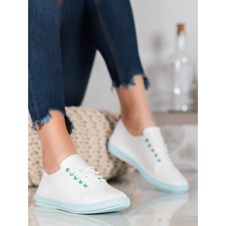 SHELOVET Light Openwork Sneakers white 2