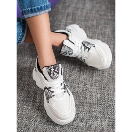 Weide Fashionable Eco Leather Sneakers white 1 Weide Fashionable Eco Leather Sneakers white 1
