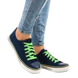 Classic navy blue sneakers W03 1