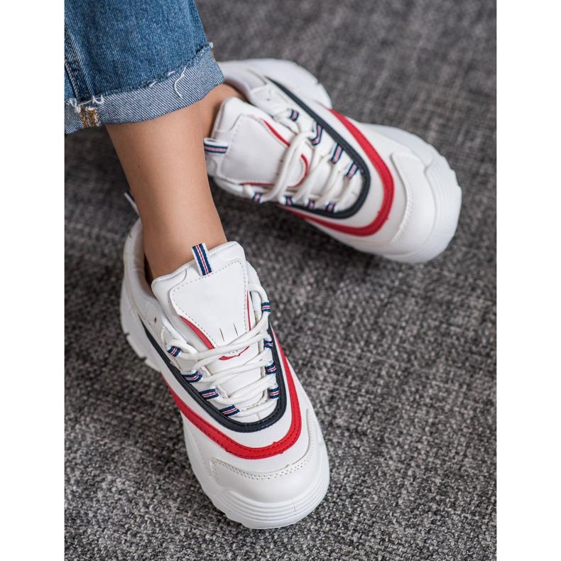 Weide Fashionable Shoes On The Platform white 2