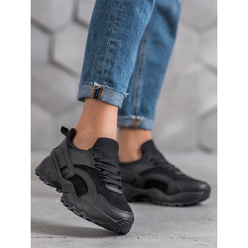 MCKEYLOR Sport Shoes black 1