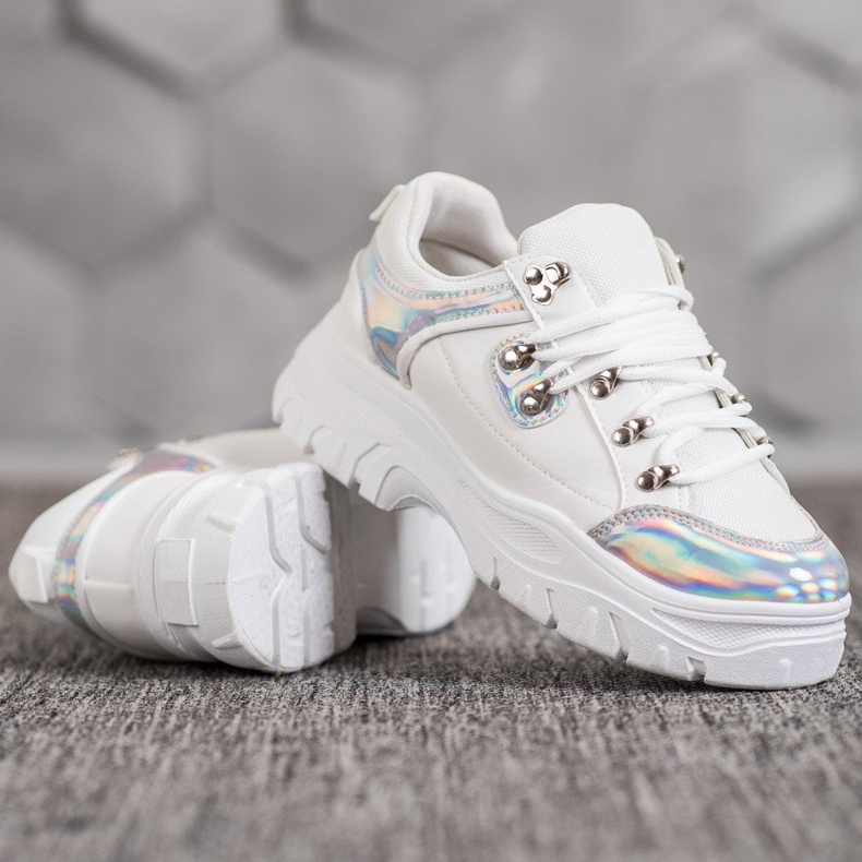 Weide White Shoes With Holo Effect 1