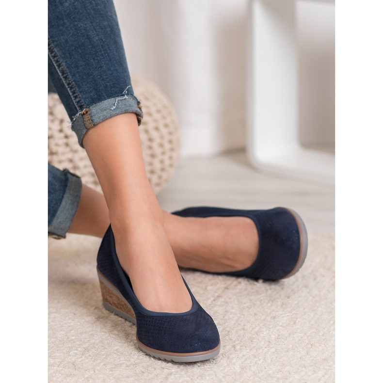 Navy blue ballerinas on the VINCEZA wedge 2