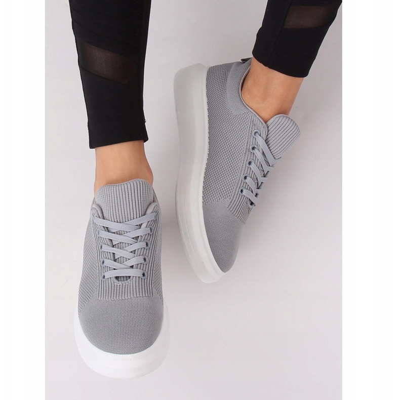 Gray women's gray sneakers LV82P Gray grey 2