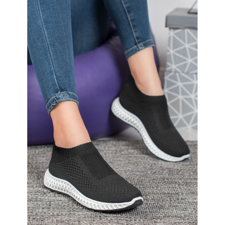 Goodin Openwork Sport Shoes black 1