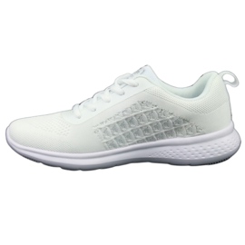 American Club HA02 white sports shoes 2