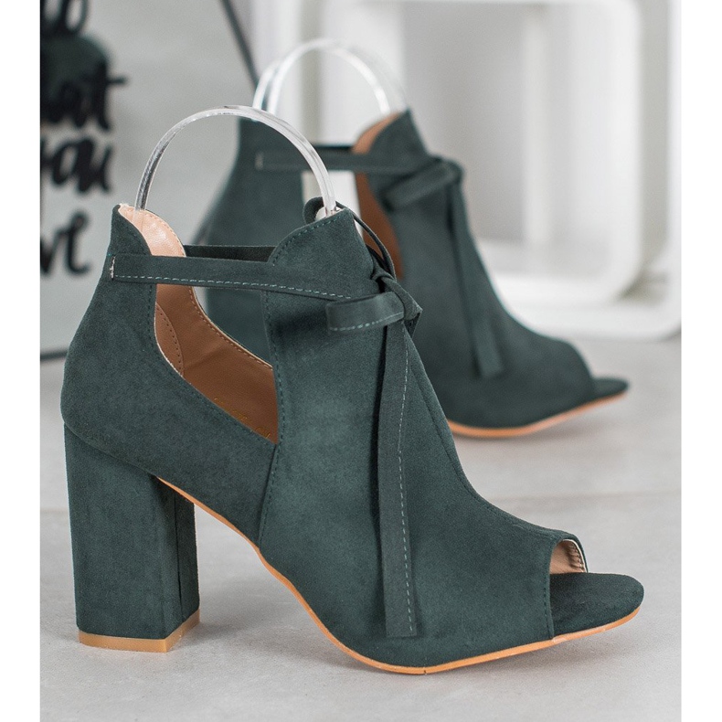 Tied Open Toe VINCEZA boots green 1