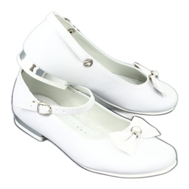 Miko Children's white communion ballerinas with a bow 806 6