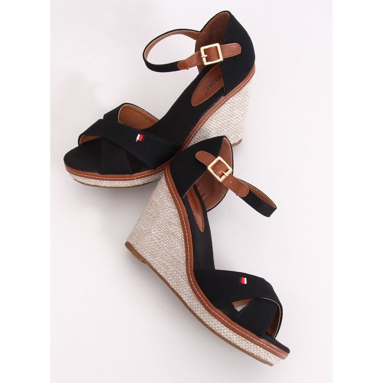 Black sandals on a wedge heel R133P Black 2