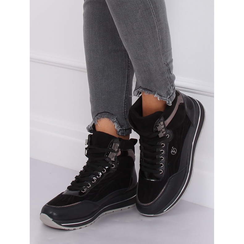 Black JM6825R Negro high-top sports shoes 2