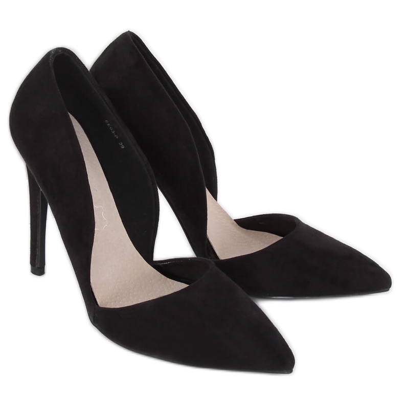 Pumps on a pin with indentations black EE03-P Black 1