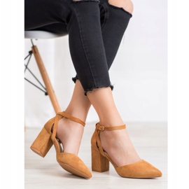 Seastar Stylish Suede Pumps beige 1