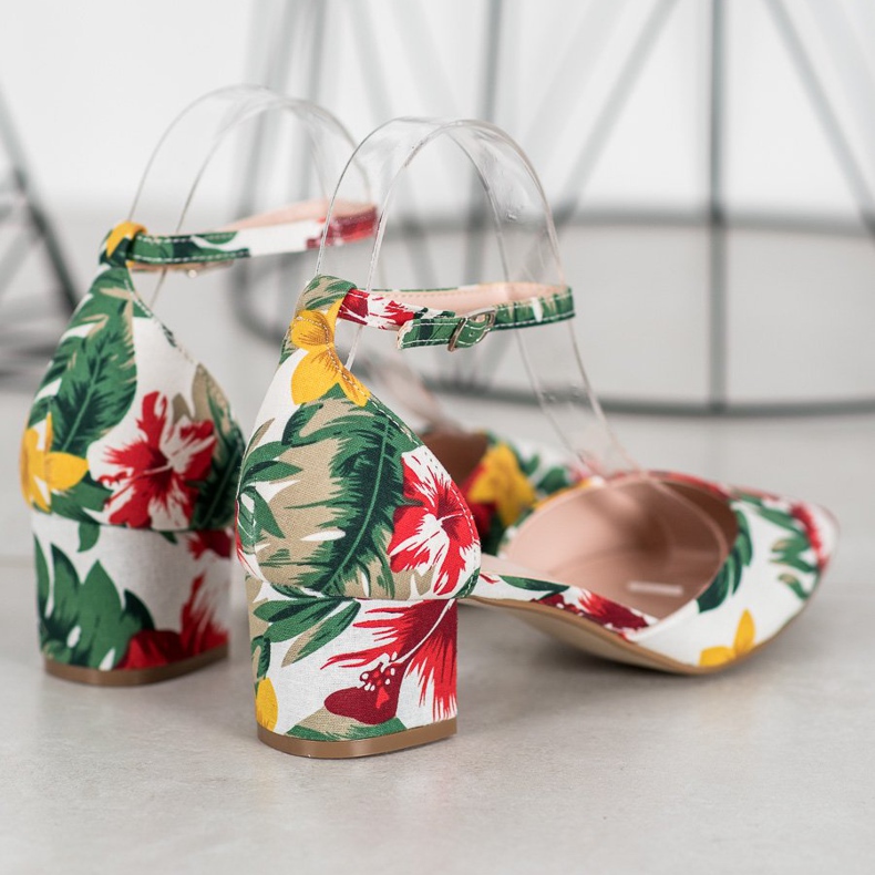 Seastar Comfortable pumps on a pillar multicolored 2