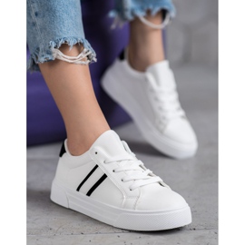 SHELOVET Sport shoes made of eco leather white 2