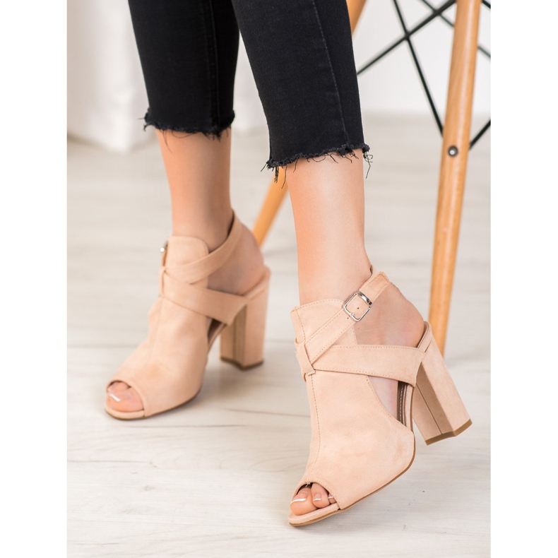 Seastar Stylish Sandals On A Bar brown 1