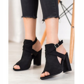 Seastar Stylish Sandals On A Bar black 1