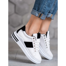 Weide Sport Shoes With Black Inserts white 1