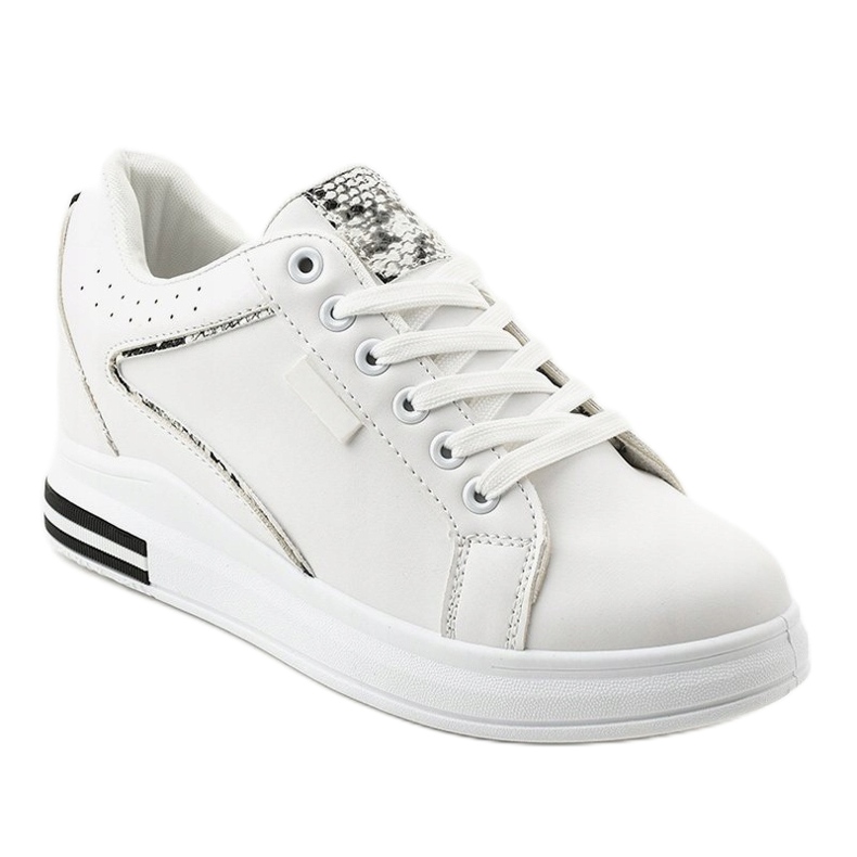 White sneakers on the wedge SC12 1