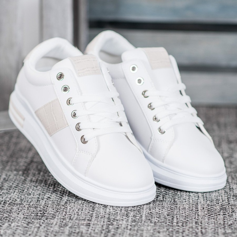 Weide Sports shoes with beige inserts white 1