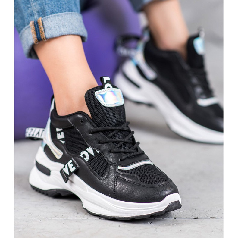 Weide Fashionable Sneakers With Inscriptions black 2