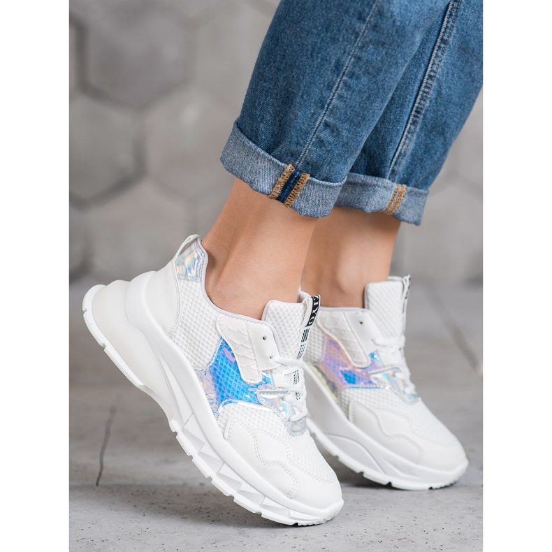 SHELOVET Sneakers With Mesh white 2