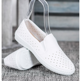 McKey White Casual Slipons 2