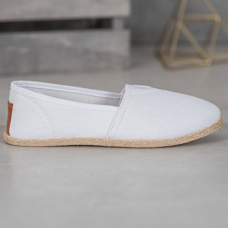 MCKEYLOR Casual Slipons white 1
