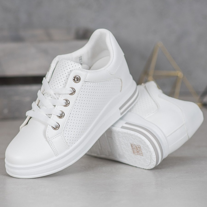 SHELOVET Openwork shoes with a hidden wedge white 1