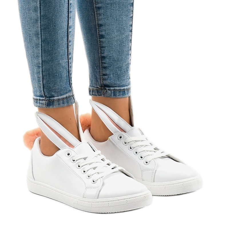 White sneakers bunnies R110 1 White sneakers bunnies R110 1