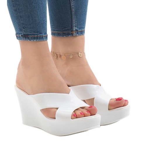 White high-heeled slippers Meliski IR-70 1