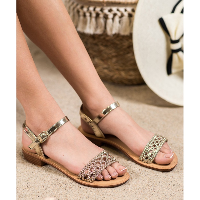 Small Swan Elegant Braided Sandals golden 2