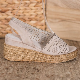 Goodin Openwork wedge sandals beige golden 2