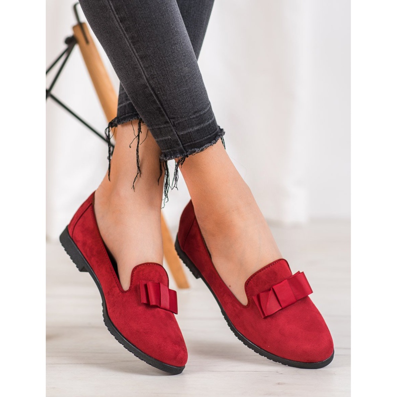 Miss Laura Lords With A Bow red 1