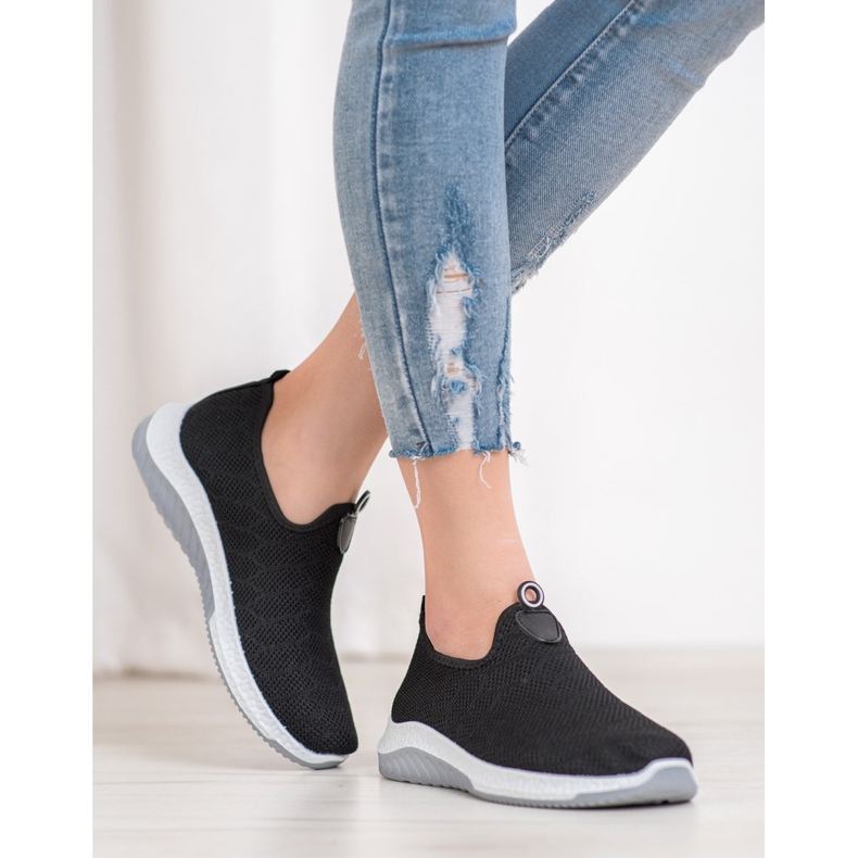 Diamantique Slip-on Sports Shoes black 2