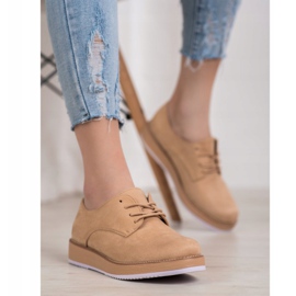 Seastar Beige brogues 2