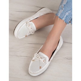 Diamantique Eco Leather Loafers white 1