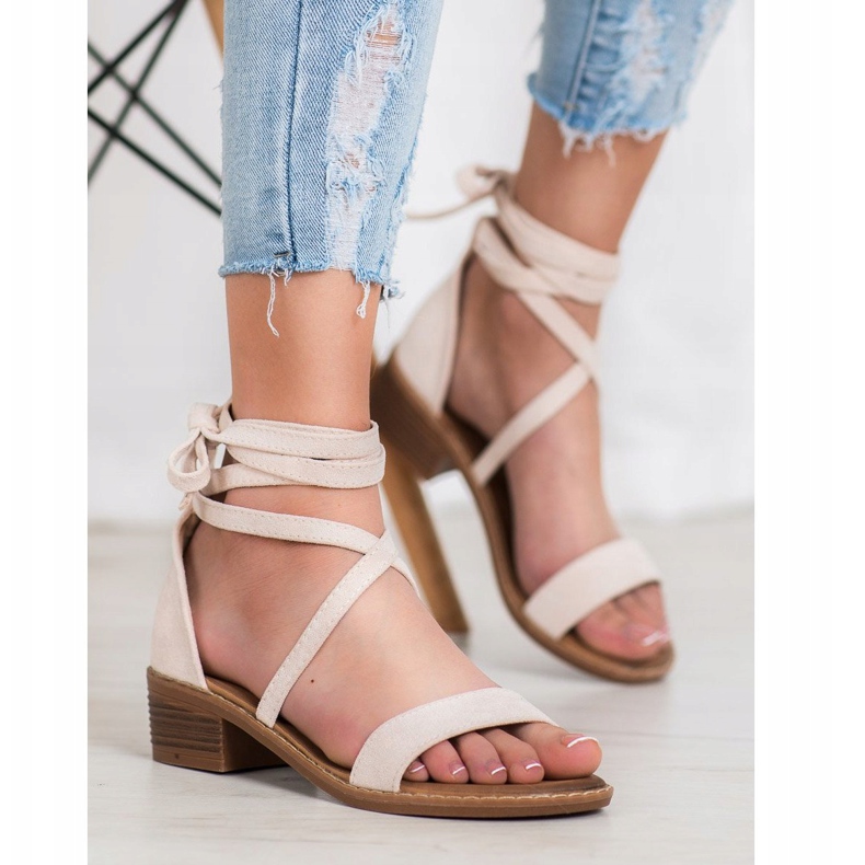 Tied sandals brown 1