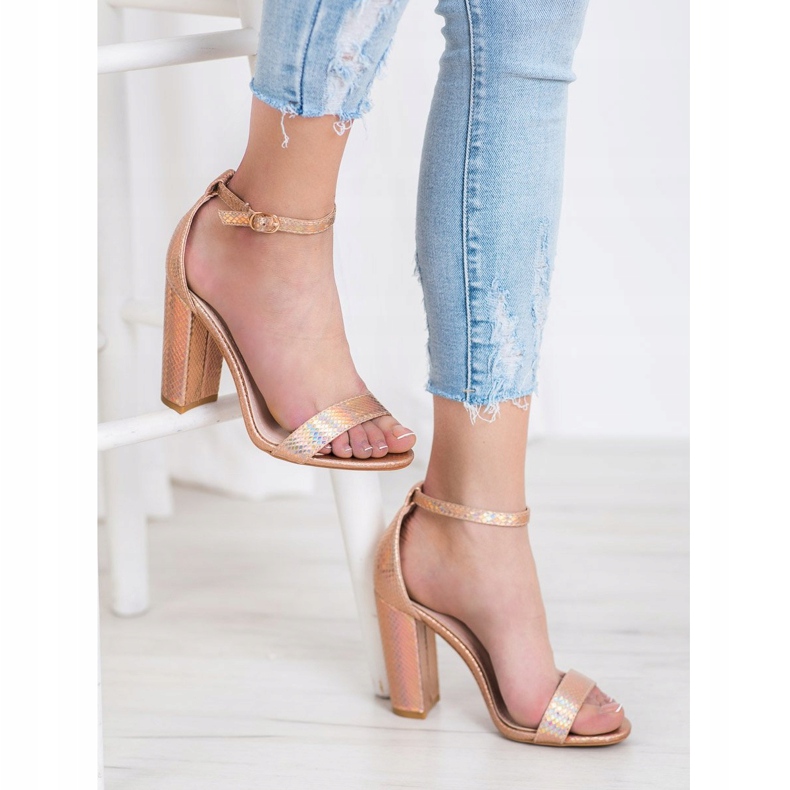 Seastar Sexy shiny sandals golden 2