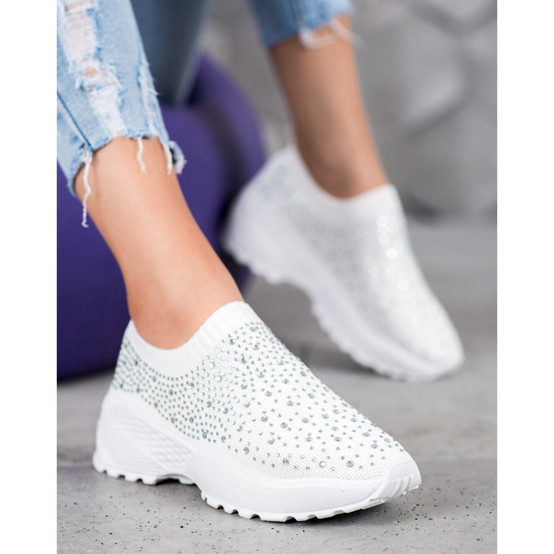 Diamantique Sports shoes with crystals white 2