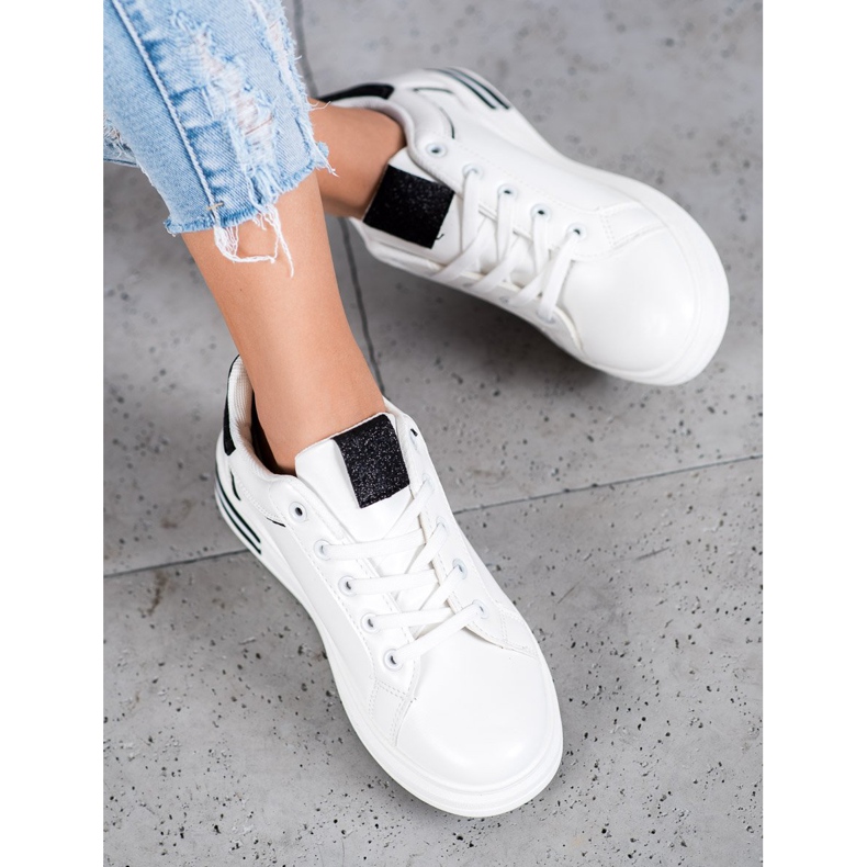 Diamantique White Sport Shoes 2