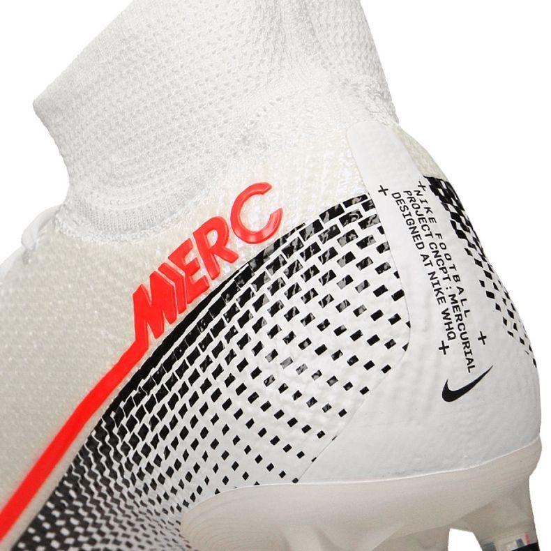 Nike Superfly 7 Elite AG-Pro M AT7892-160 football boots white white 2