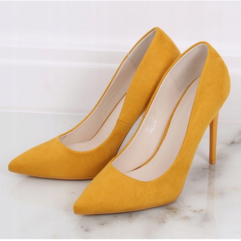 Pumps on a honey pin NF-51P Yellow 1