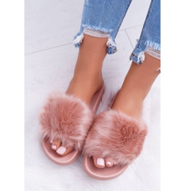 Women's Slippers With Fur. Powder Pink Fur 1